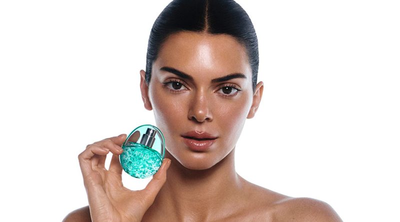 Rahasia Kulit Glowing Kendall Jenner Kini Jadi Bagian dari Kampanye Global Anua