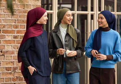 UNIQLO Hadirkan Hijab AIRism, Satin, dan Georgette untuk Lengkapi Gaya Modest Sehari-hari